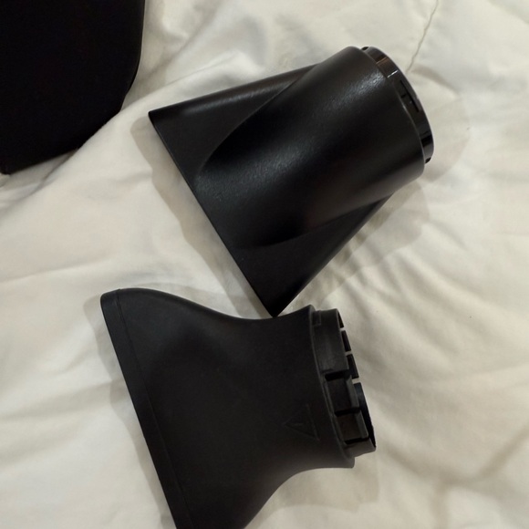 ghd Black Styling Set with Hair Dryer and Straightener and styling bag - Picture 6 of 6